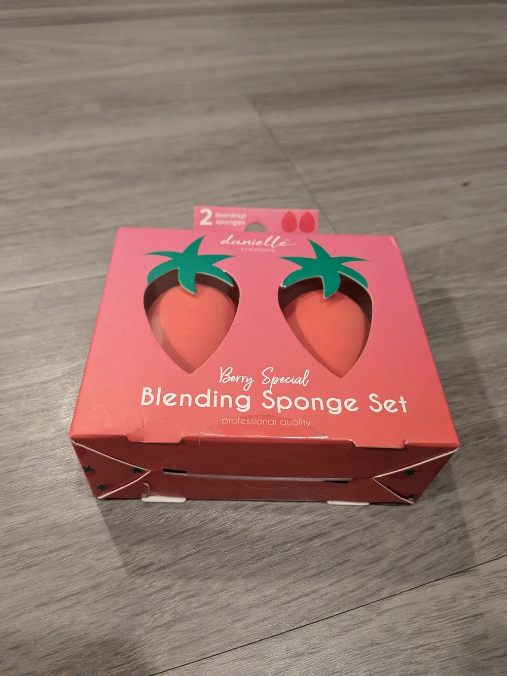 Berry Special Blending Sponge Set containing two NEW